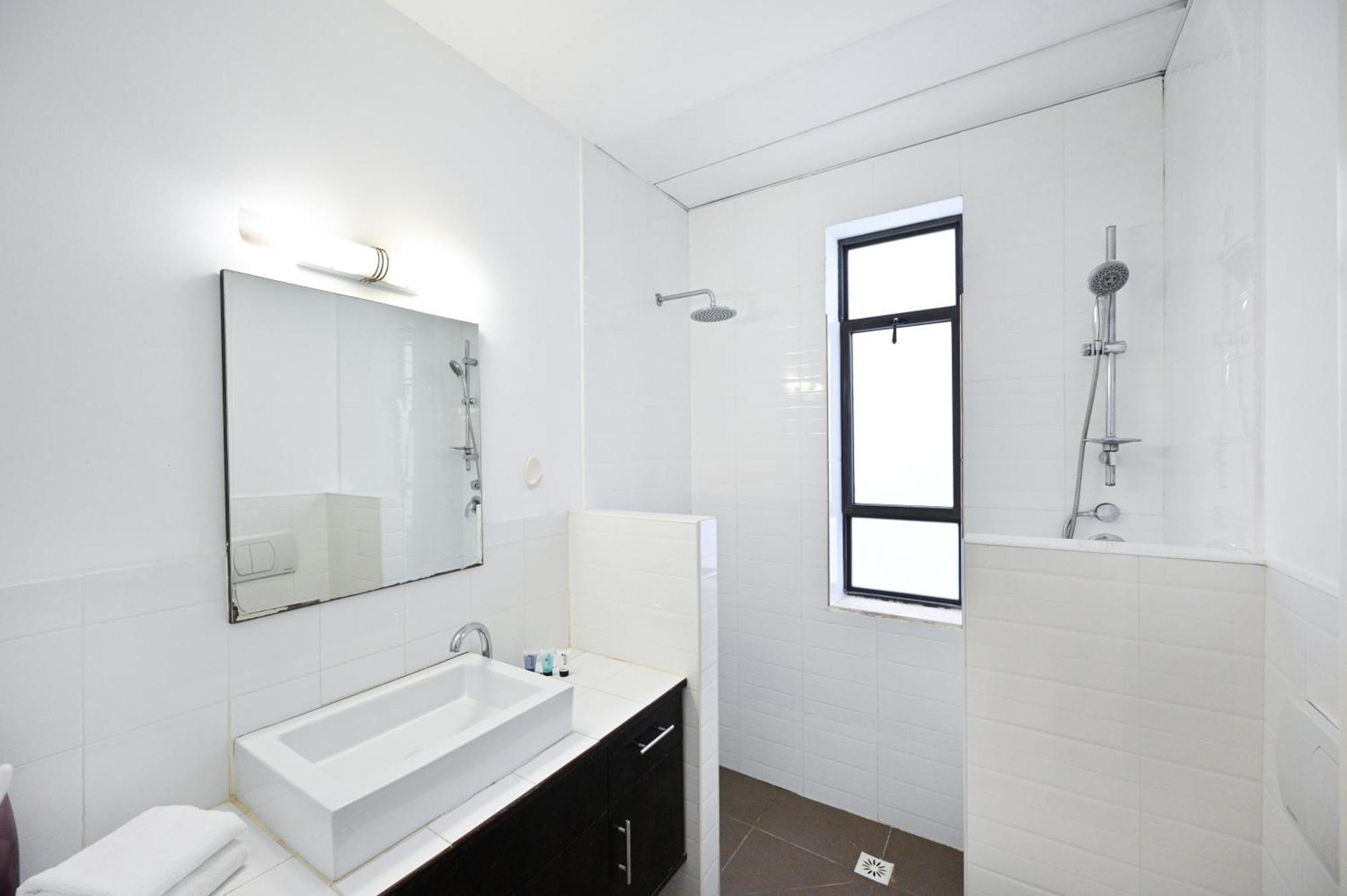Nice 2Br Near Gordon Beach By Holyguest Tel Aviv Exterior foto
